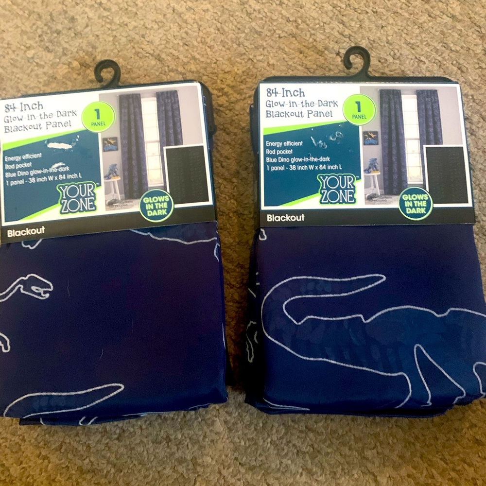 Set of two panels glow in the dark 🦕 curtains